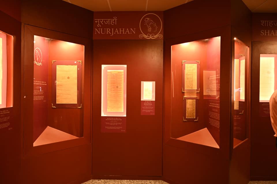 Documents Gallery